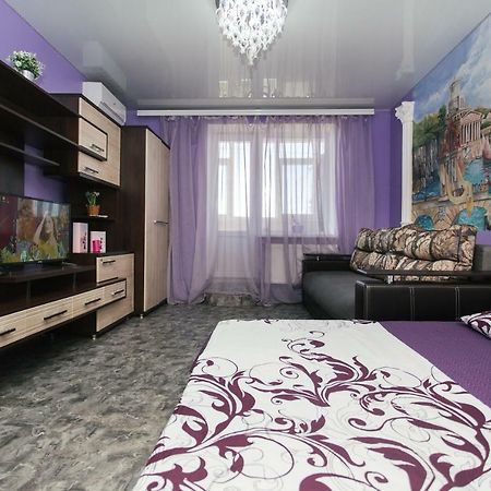 סומי Vip Apartmens Faraon On Illinskaya 1 Floor מראה חיצוני תמונה
