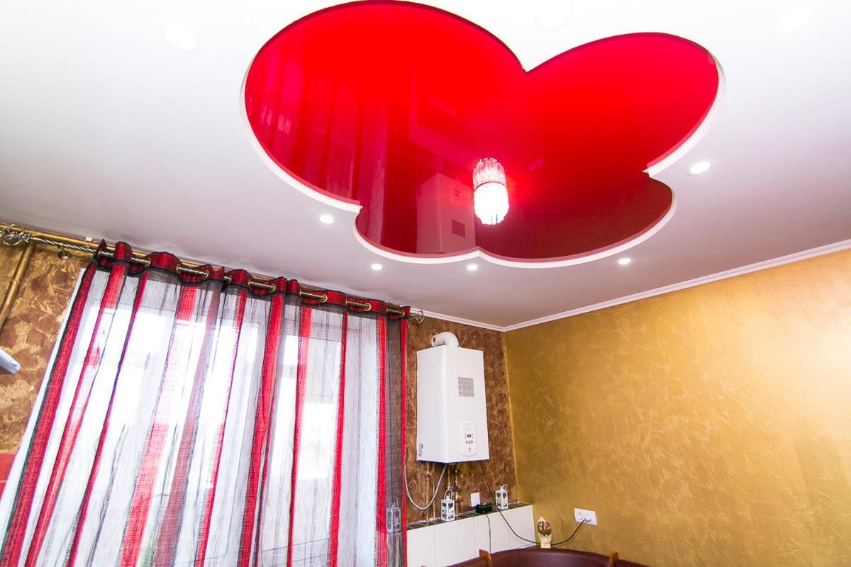 סומי Vip Apartmens Faraon On Illinskaya 1 Floor מראה חיצוני תמונה