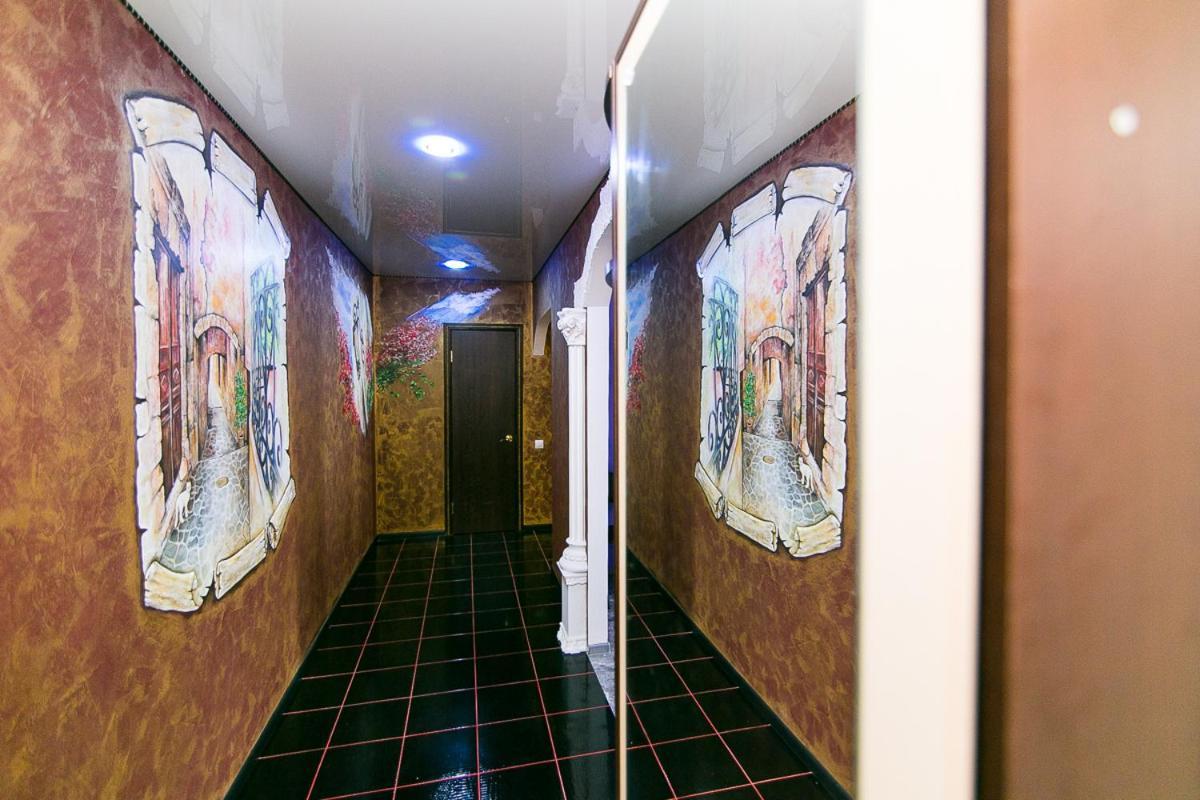 סומי Vip Apartmens Faraon On Illinskaya 1 Floor מראה חיצוני תמונה