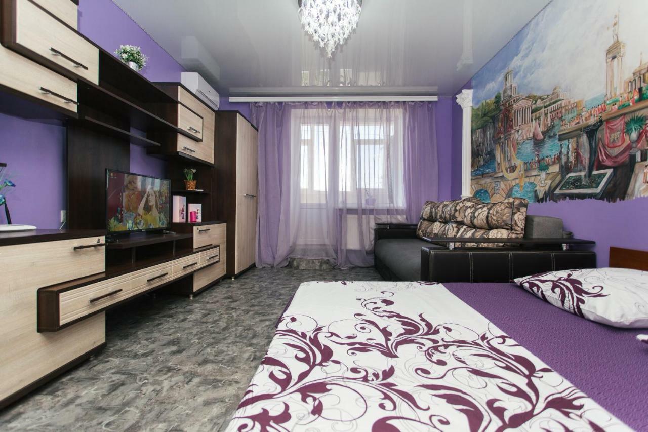 סומי Vip Apartmens Faraon On Illinskaya 1 Floor מראה חיצוני תמונה