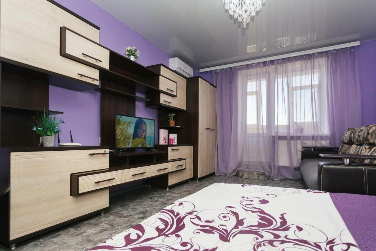 סומי Vip Apartmens Faraon On Illinskaya 1 Floor מראה חיצוני תמונה
